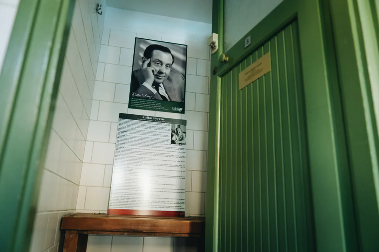 emlekkabin_kallai_ferenc_tiszteletere_a_lukacs_furdoben